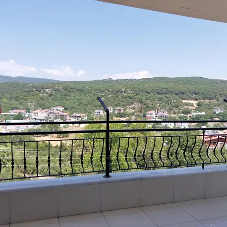 公寓 Demir Apart-otel